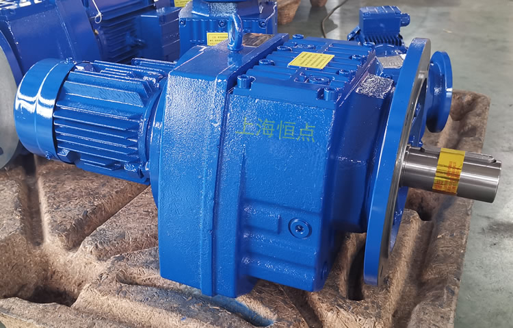 RF87減速機，立式安裝，輸入配電機，實物照片如下