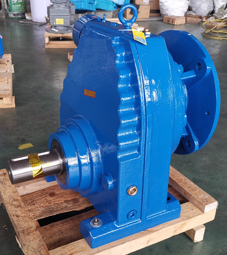 RX107減速機 輸入配圓法蘭端蓋 實物圖